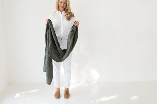 Baby-wearing in a Ring Sling: Mastering the Art of Deep Connection