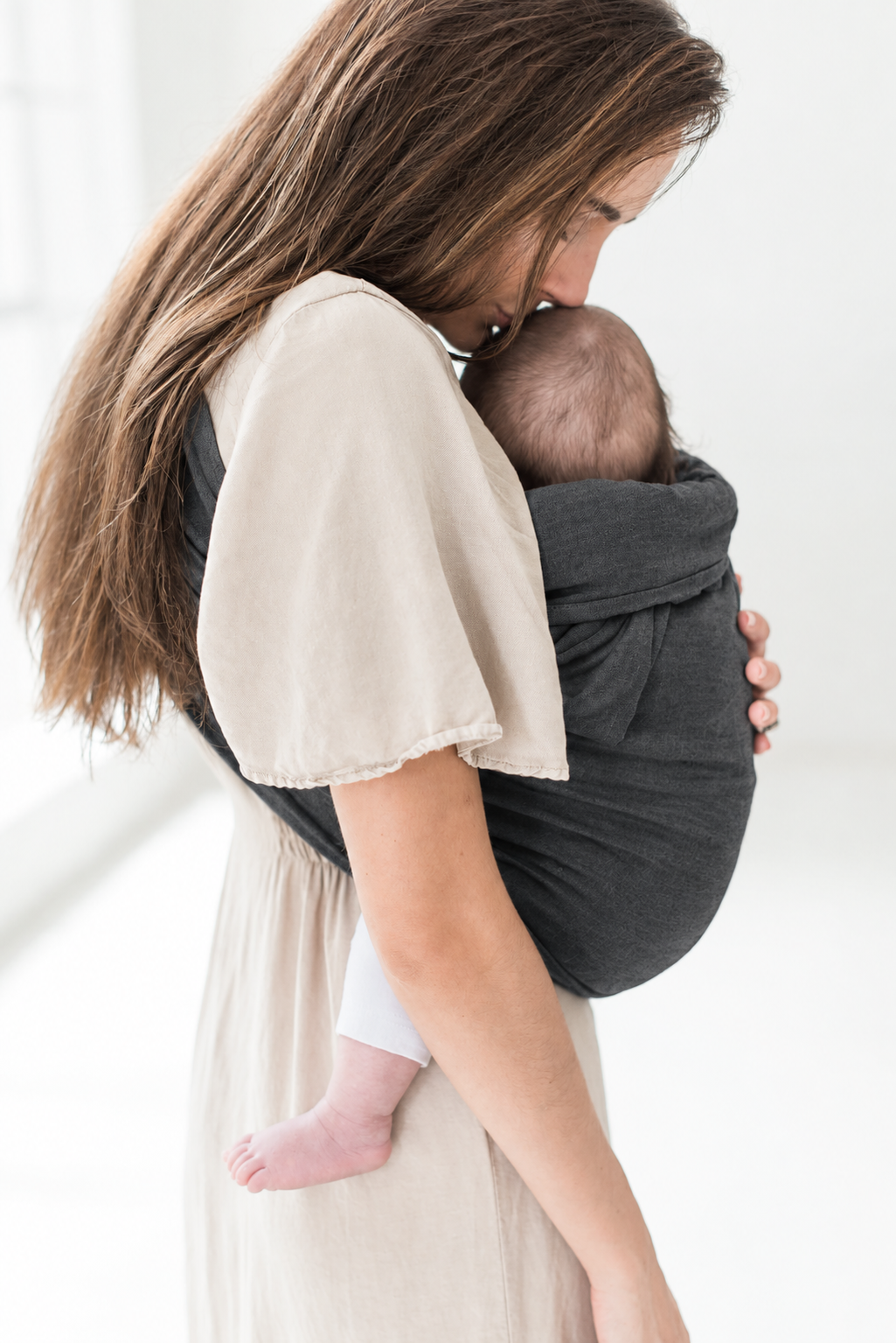 Ring Sling - Charcoal Linen