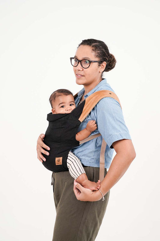 CLASSIC CARRY - Black Linen & Toffee Leather